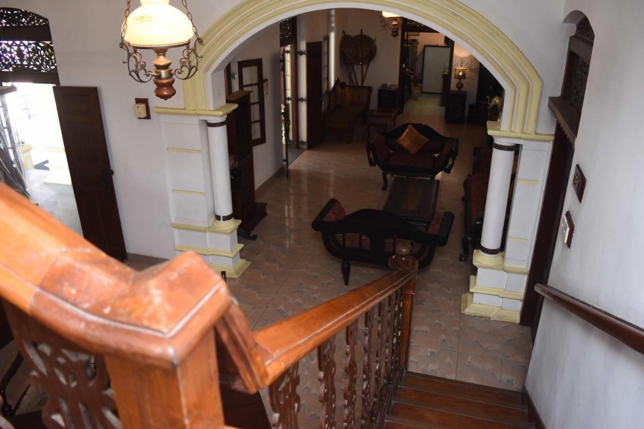 Centauria Hill Resort Ratnapura Extérieur photo