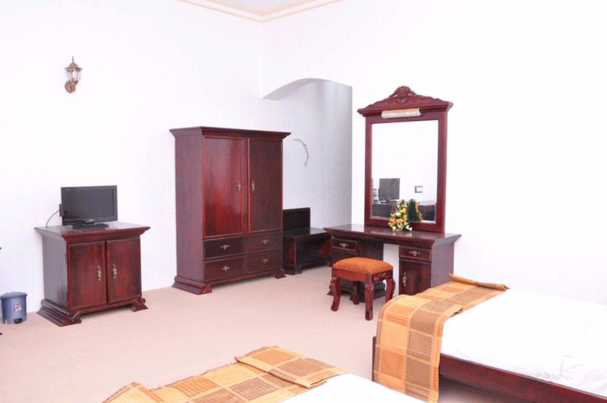 Centauria Hill Resort Ratnapura Extérieur photo