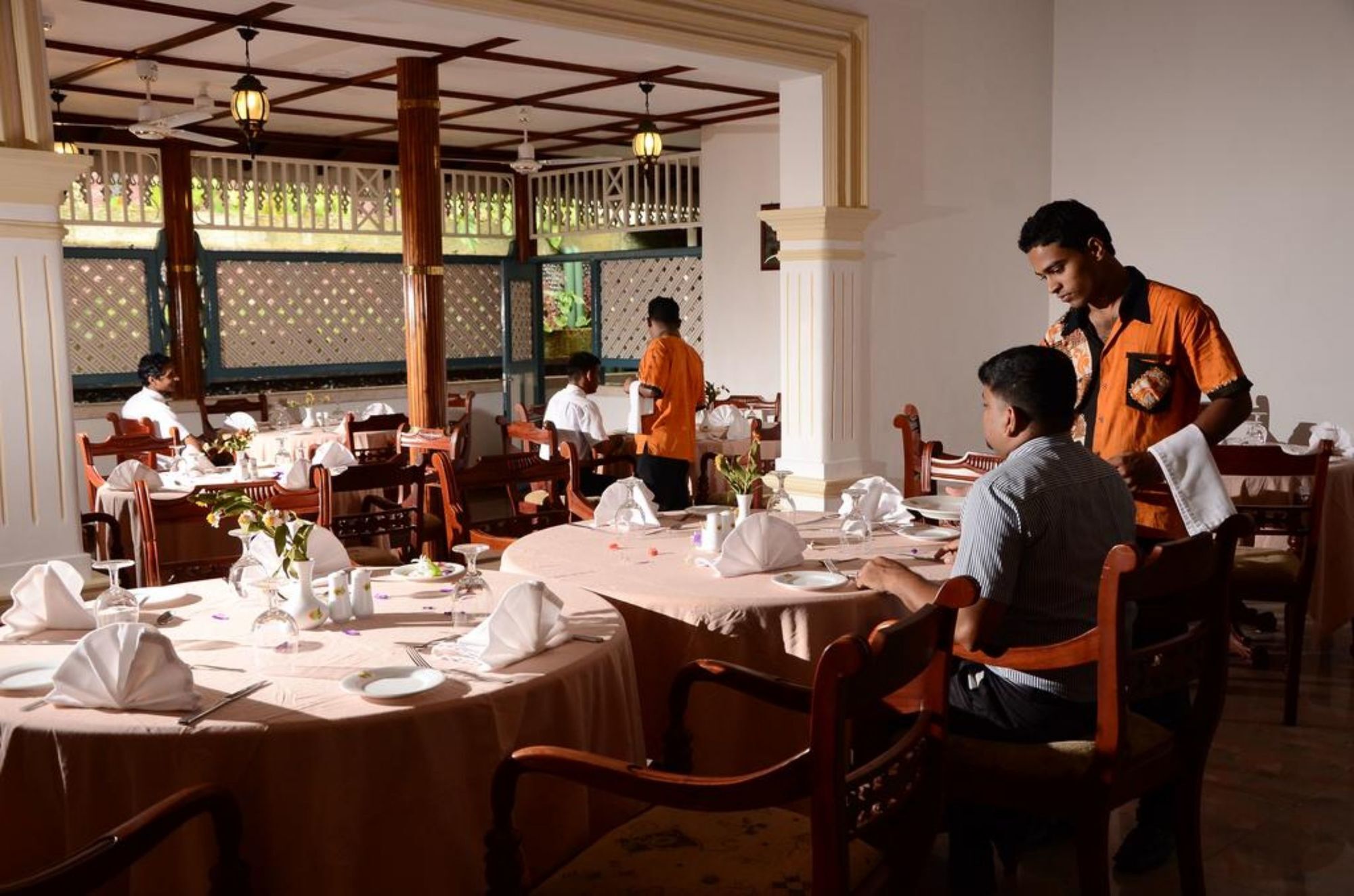 Centauria Hill Resort Ratnapura Extérieur photo